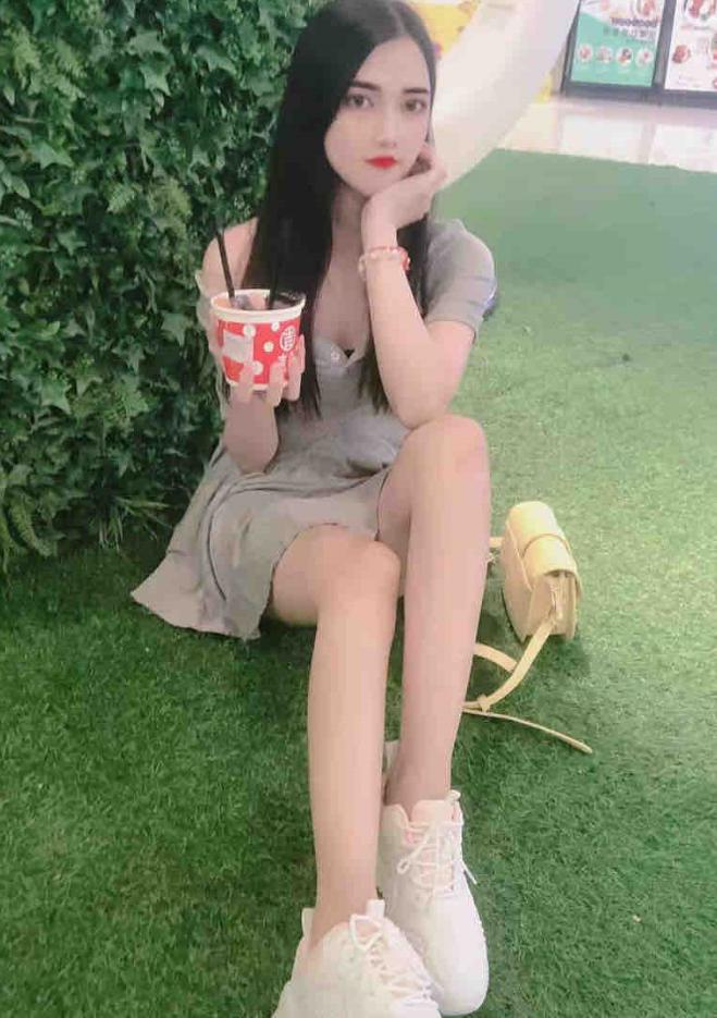 98年嫩妹